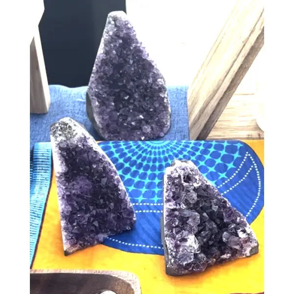 Amethyst Geodes - Image 4