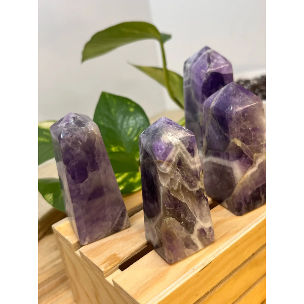 Amethyst towers, polished - Image 2