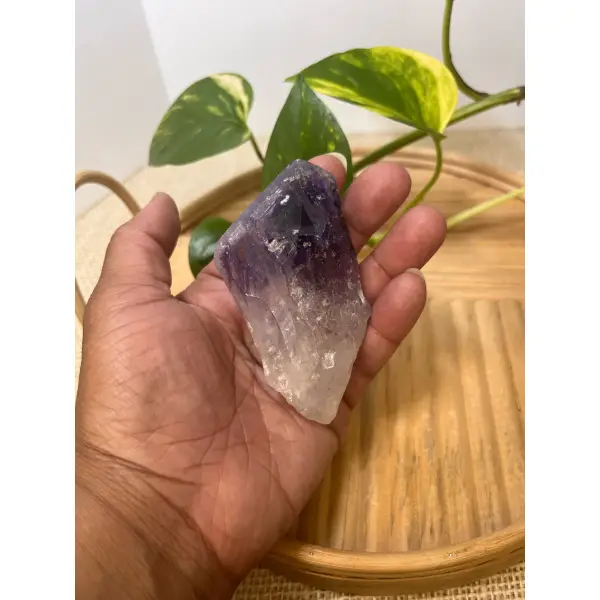 Amethyst raw points - Image 5