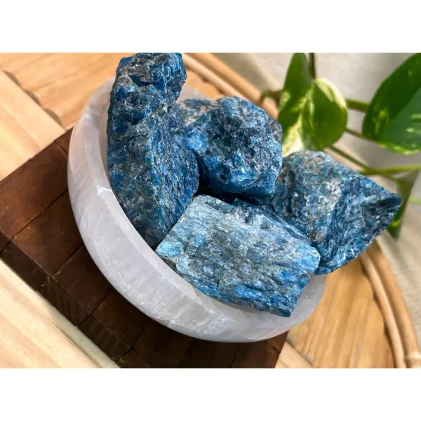 Apatite, raw - Image 3