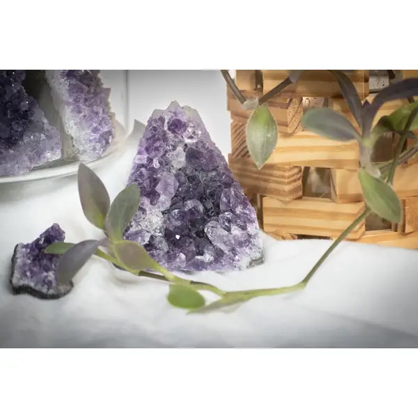 Amethyst Geodes - Image 3