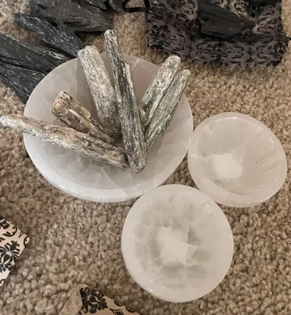 Selenite Bowl - Image 4