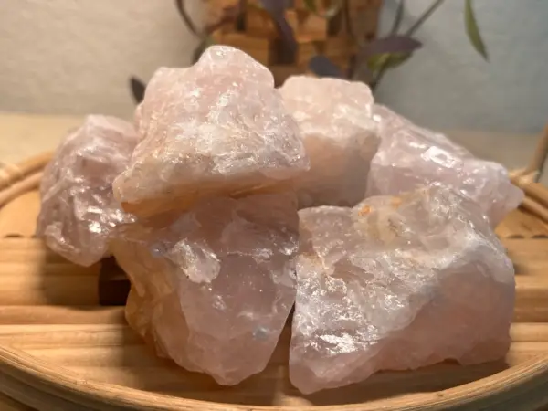 Rose Quartz, raw