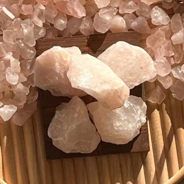 Rose Quartz, raw - Image 3