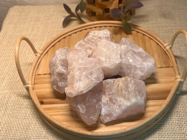 Rose Quartz, raw - Image 2